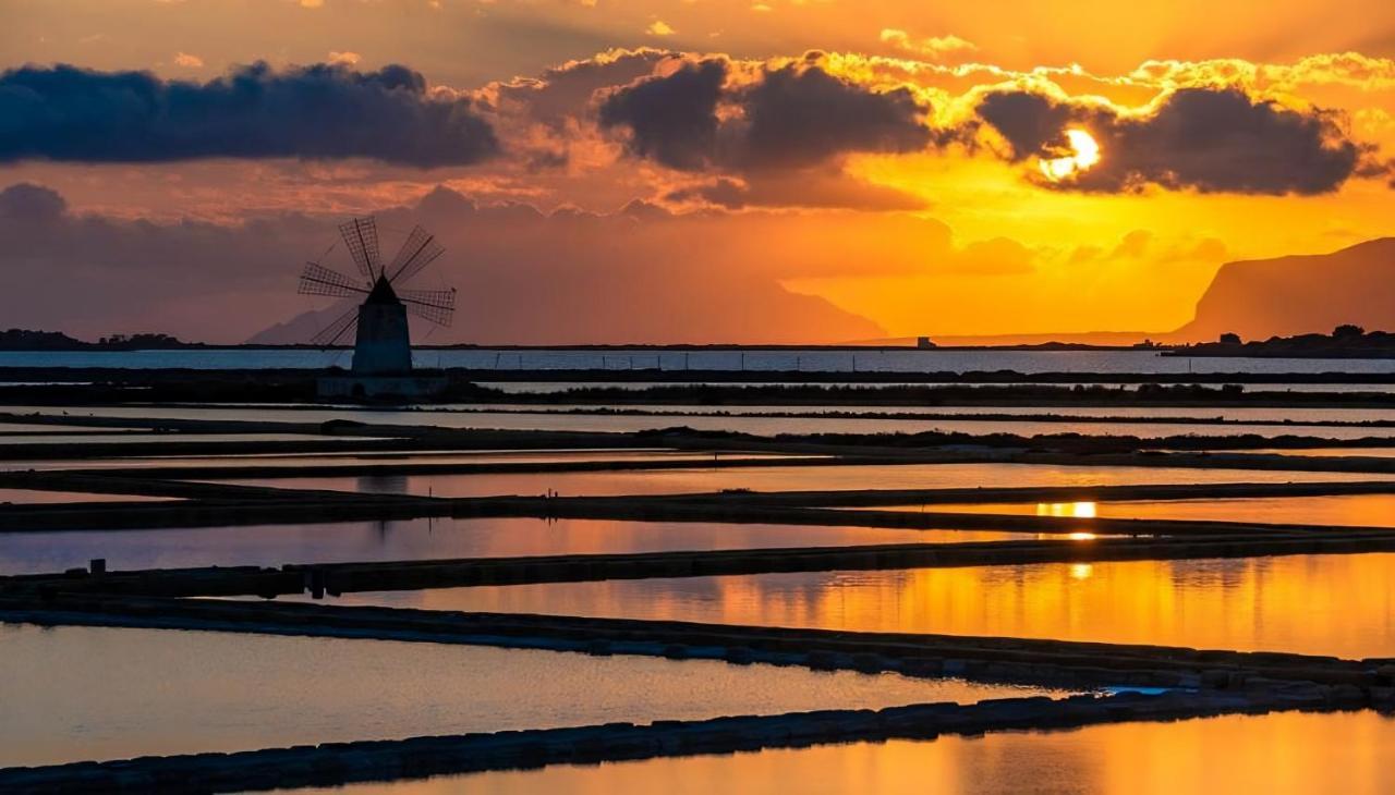 La Casa Dei Bouganville - Lo Stagnone Isole Egadi Marsala Extérieur photo